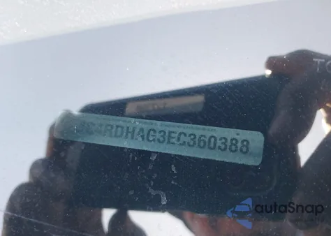 2014 Dodge Durango Sxt z USA, uszkodzony, nr VIN 1C4RDHAG3EC360388